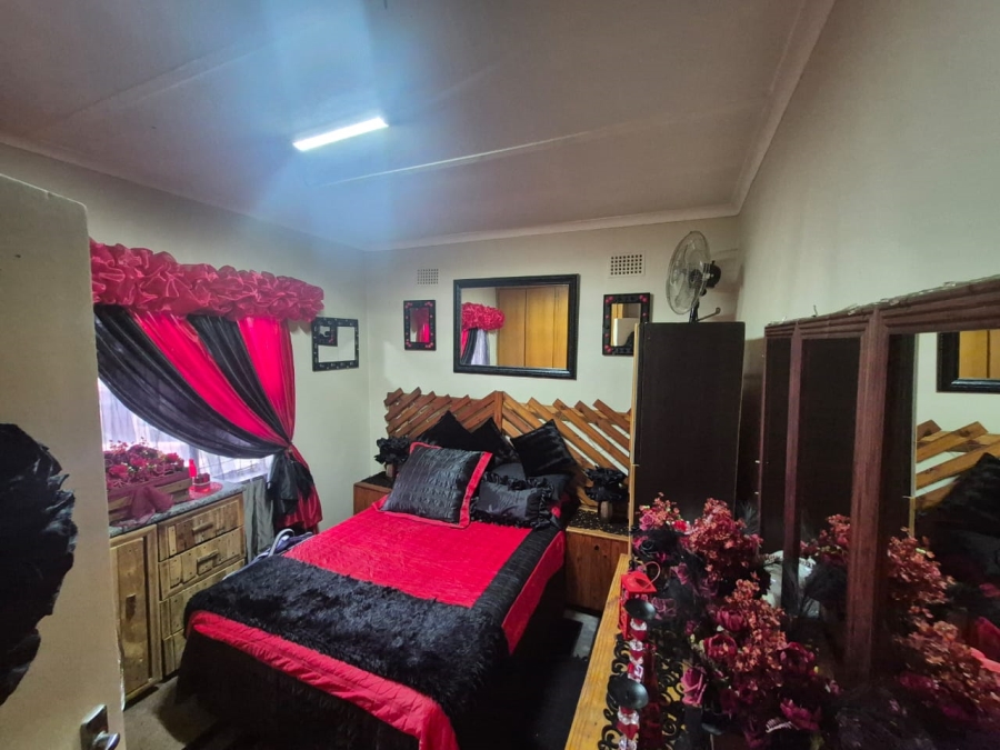 3 Bedroom Property for Sale in Oos Einde North West